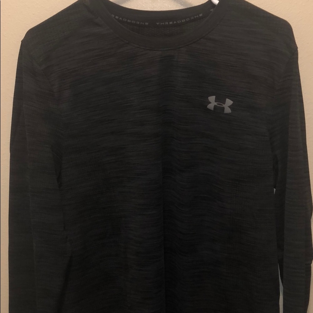 Under Armour Long Sleeve t-shirt